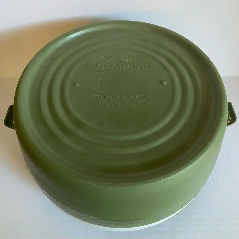 Vintage Olympian ThermOWare Avocado Green Casserole Dish w/ Locking Lid • MCM